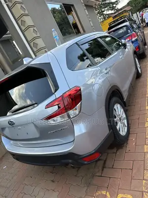 Subaru Forester 2019 Silver