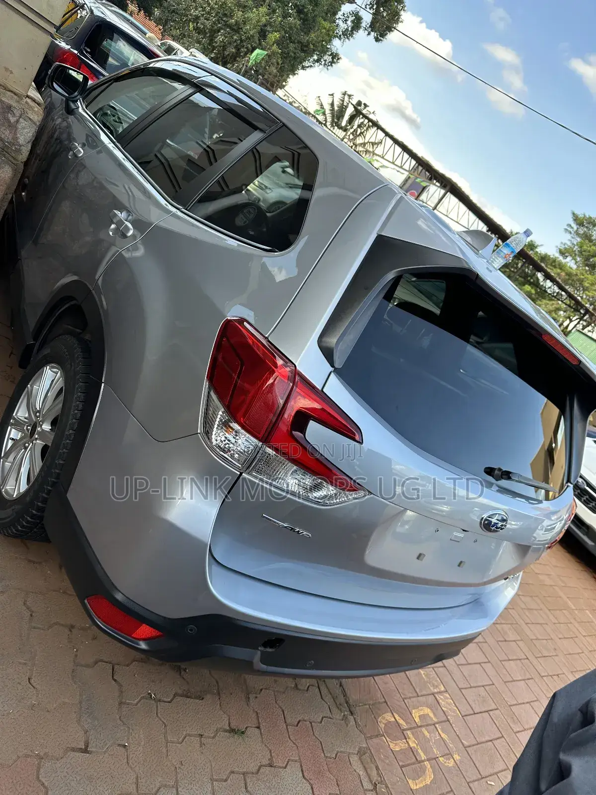 Subaru Forester 2019 Silver