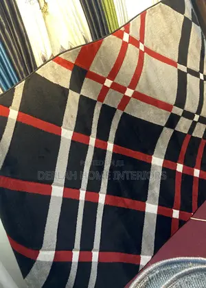Checked Turkish Carpets in Medium Size