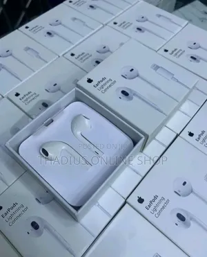 Photo - Apple iPhone Headphones