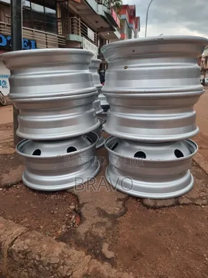 Rims for Fuso 19.5 Silver.