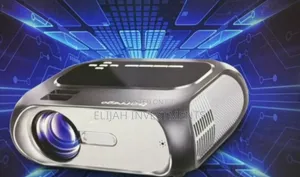 High Resolution and Brightness Borrego T7 Smart Projector