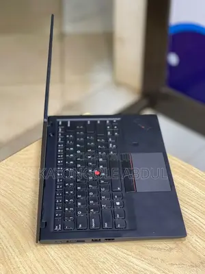 New Laptop Lenovo ThinkPad X1 Carbon 8GB Intel Core I7 SSD 256GB
