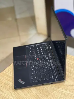 New Laptop Lenovo ThinkPad T14 16GB Intel Core I7 SSD 512GB