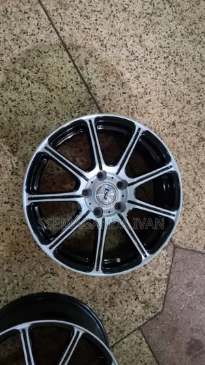 Harrier Kawundo Rim 17(Silver Black)
