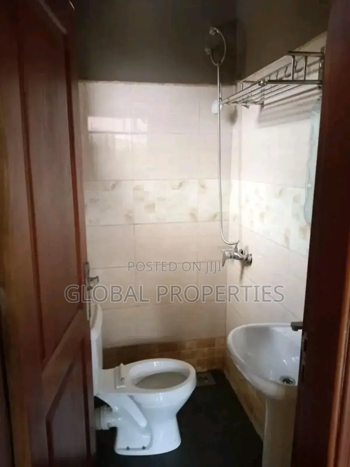 1bdrm Bungalow in Kyaliwajala, Central Division for rent