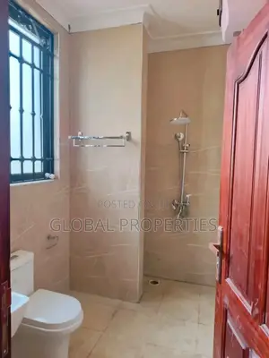 3bdrm Duplex in Kireka Namugongo Rd, Central Division for rent