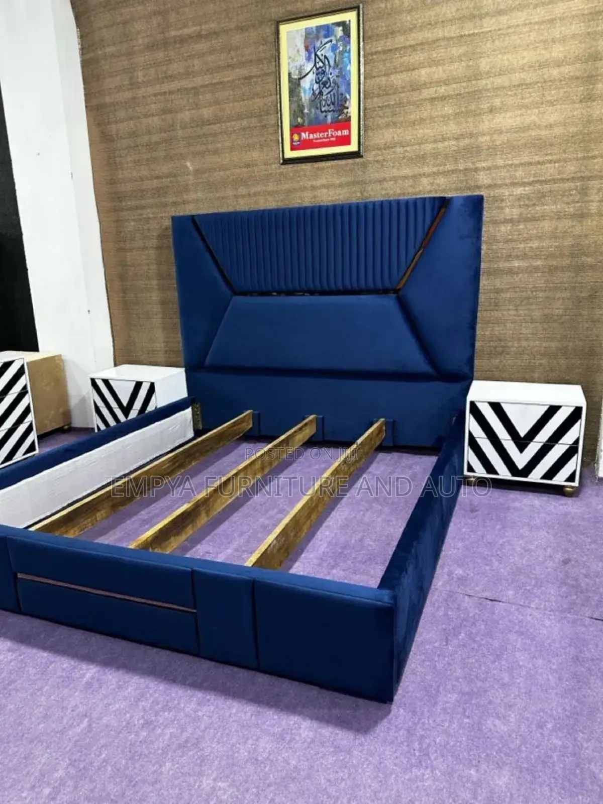Master Bed Blu