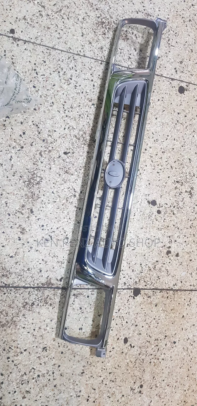 Grill for Hillux 167 2000