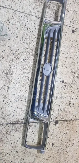 Grill for Hillux 167 2000