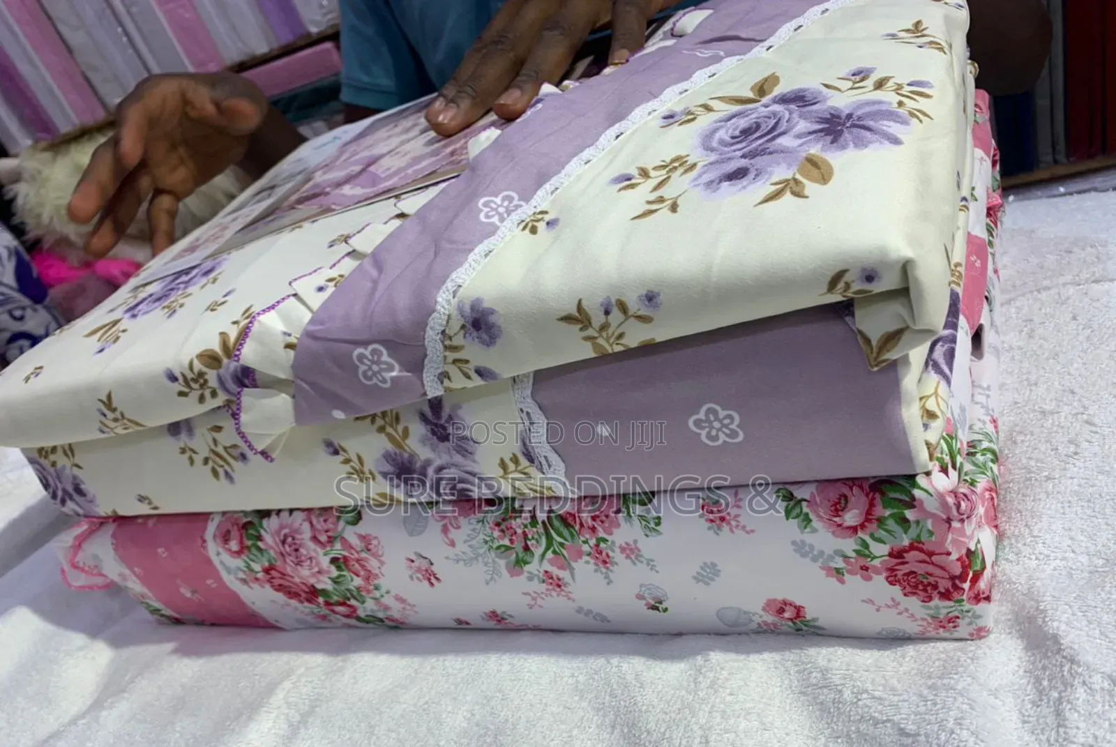 Soliz Quilt Covers