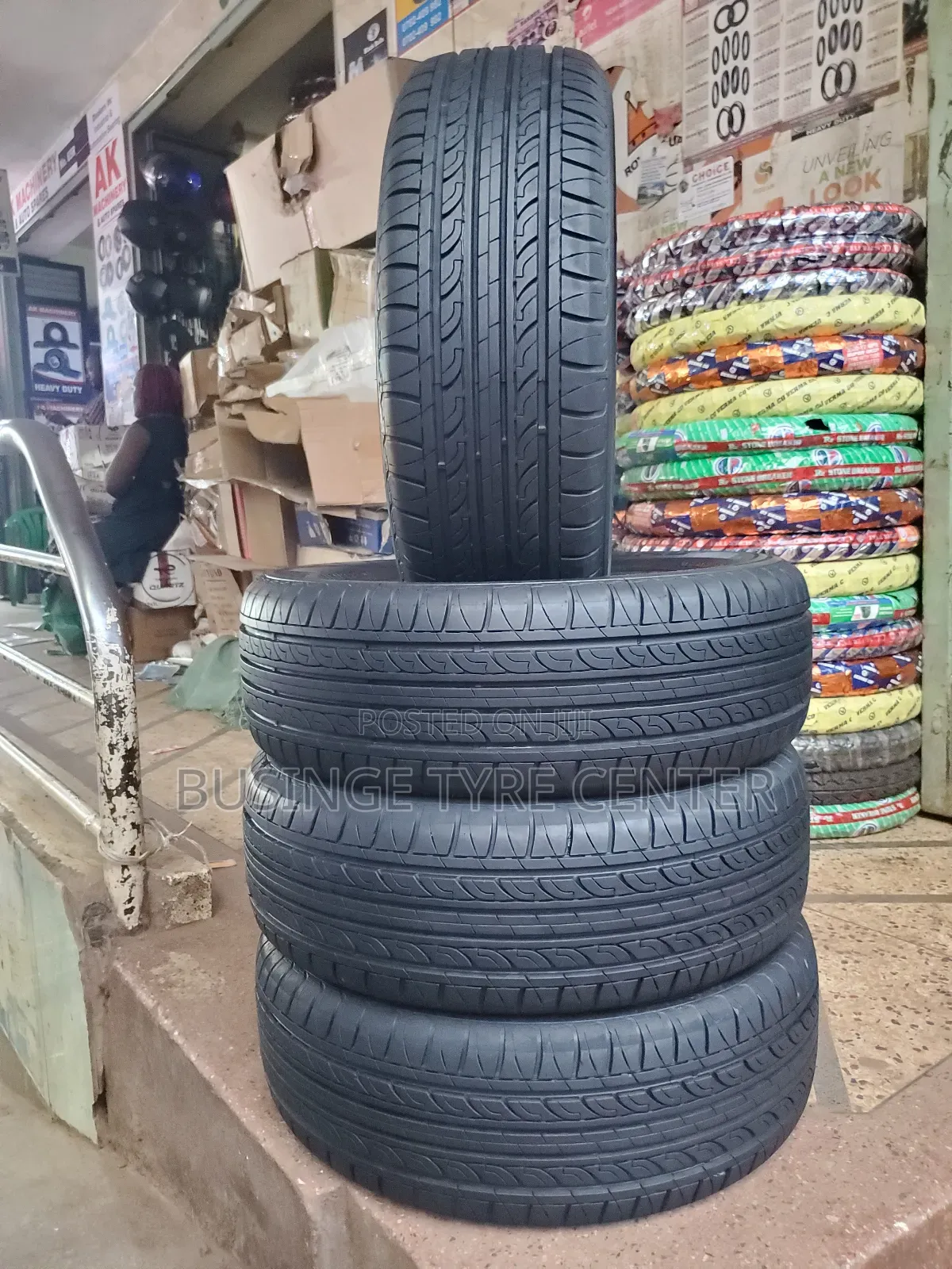 It's Size 205/60r16 Good Condition Tyres