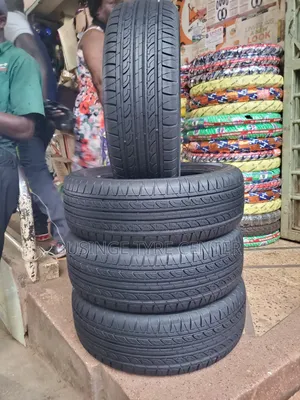 It's Size 205/60r16 Good Condition Tyres