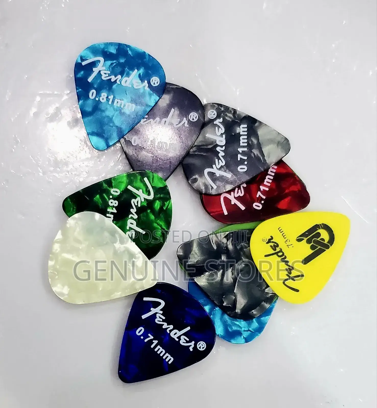 Alice/ Fender Guitar Pick Set of 12