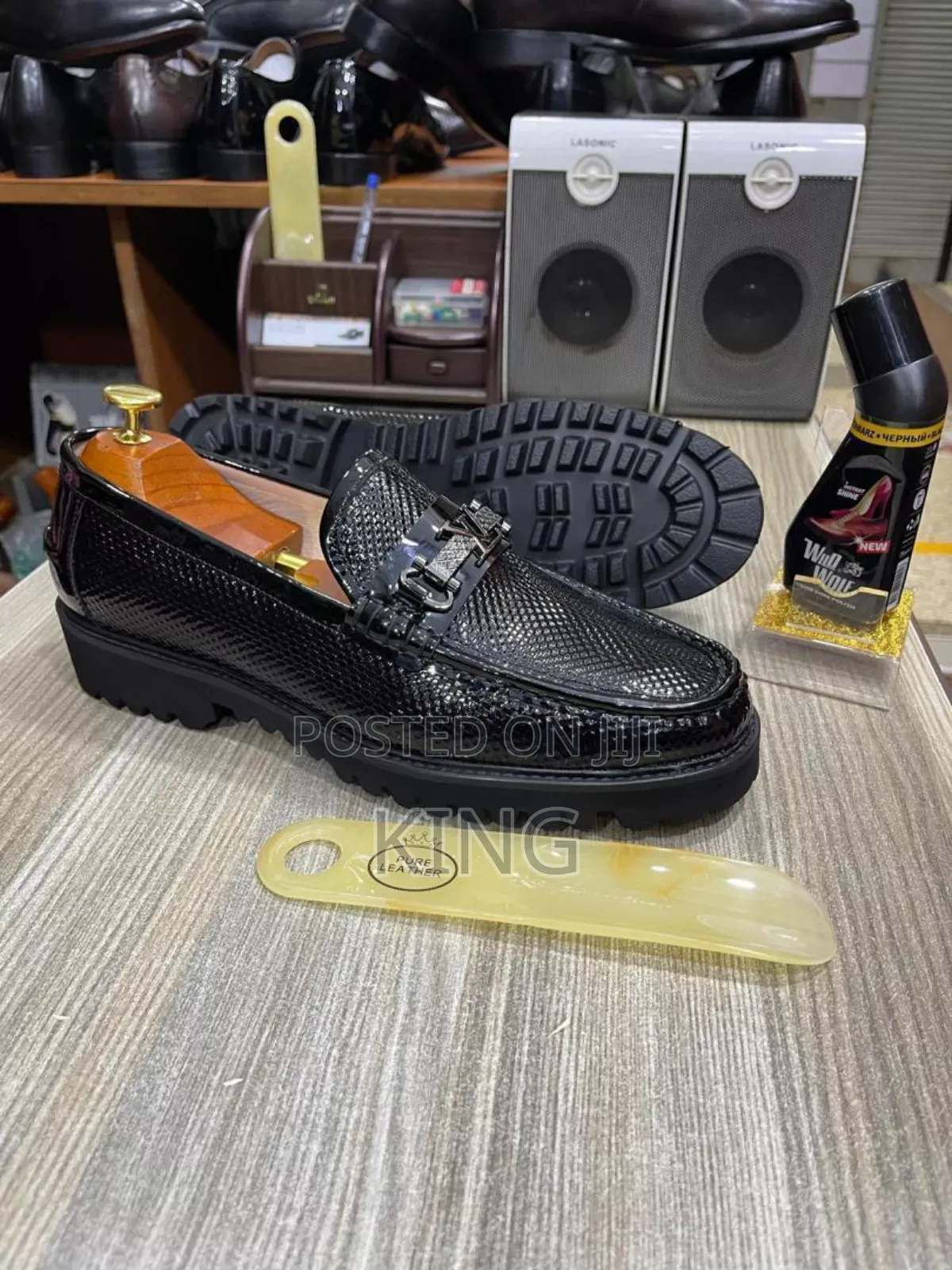 Tumble Leather Shoes. Big Time