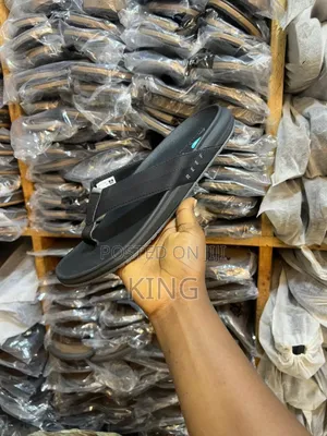 Iconic Reef Sandals. Originals