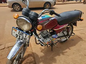 Bajaj Boxer 2018 Red