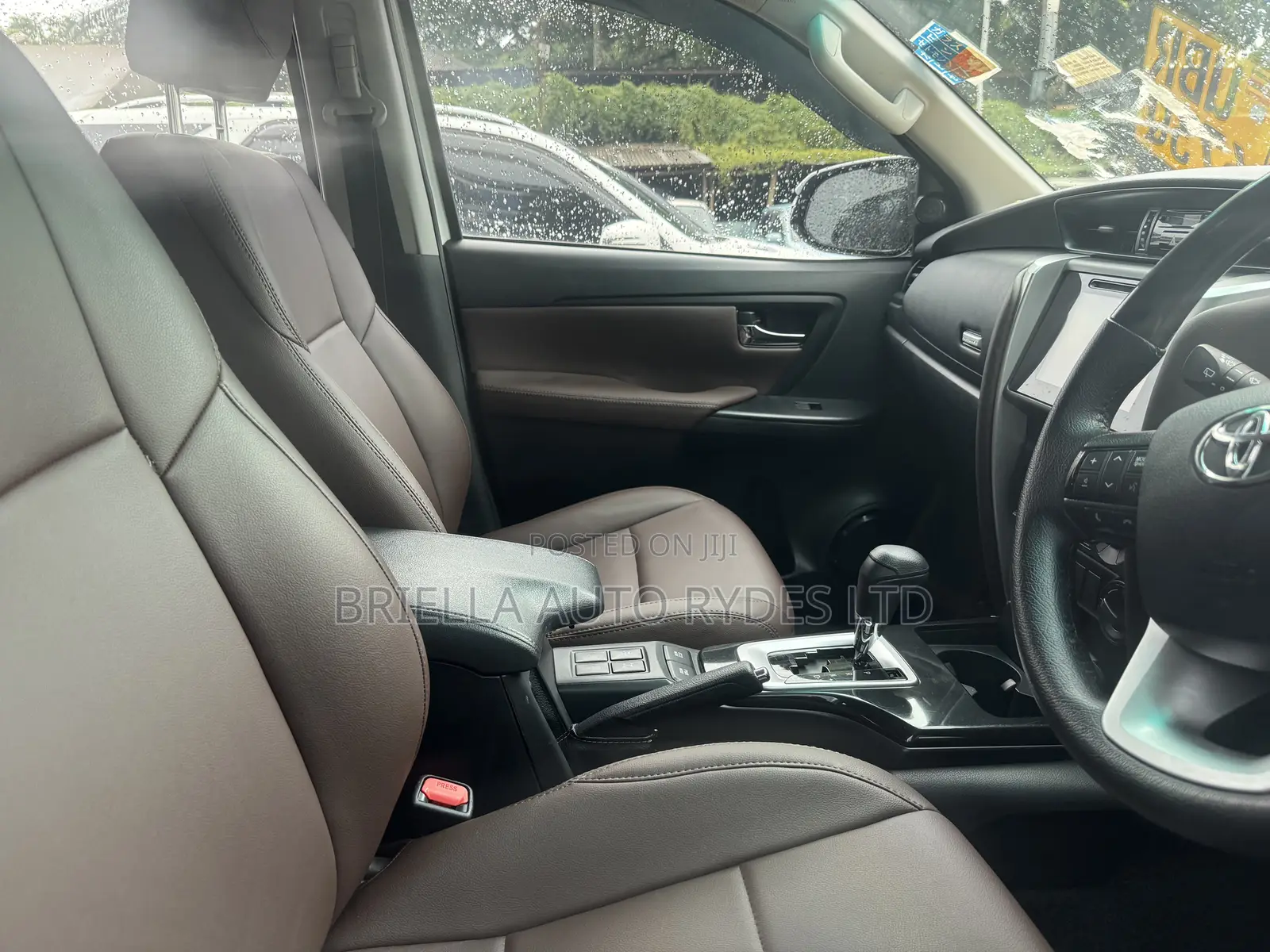 Toyota Fortuner 2018 White