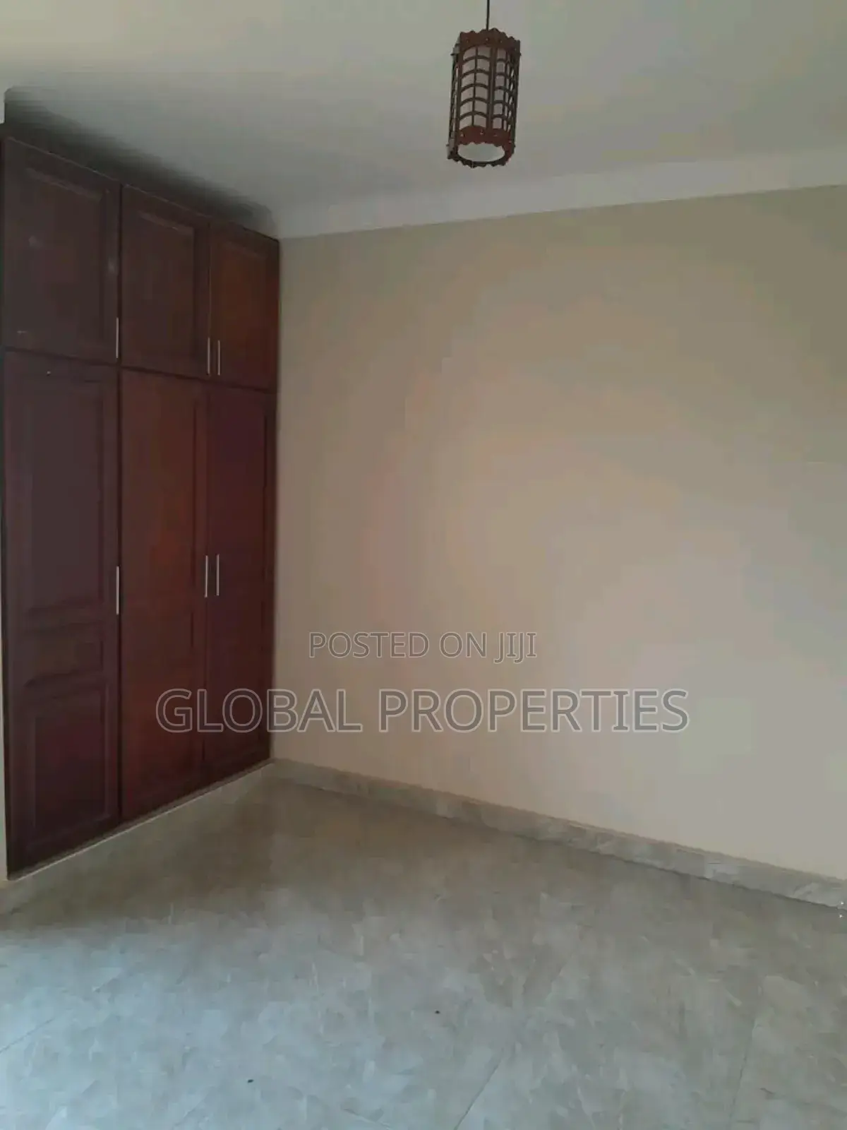 2bdrm Apartment in Kyambongo Rd, Central Division for rent