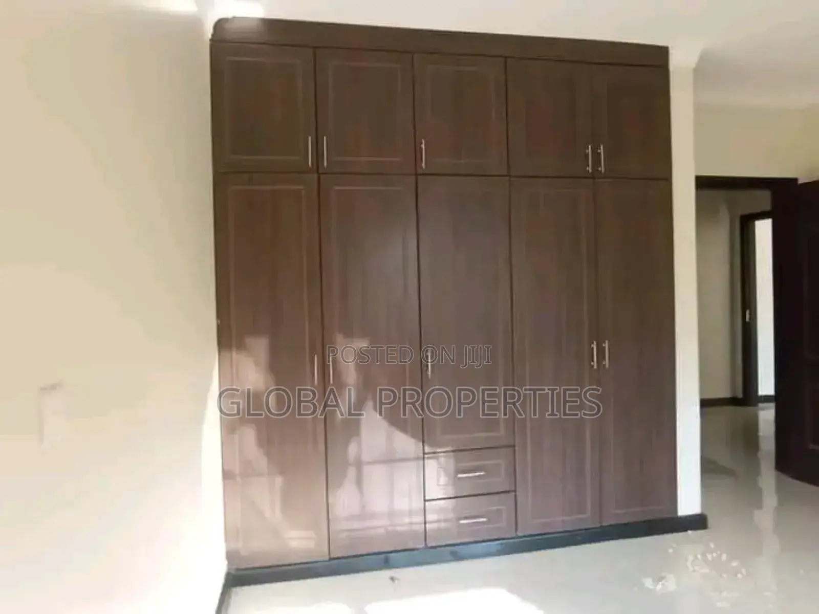 2bdrm Apartment in Naalya Kyambongo Rd, Central Division for rent
