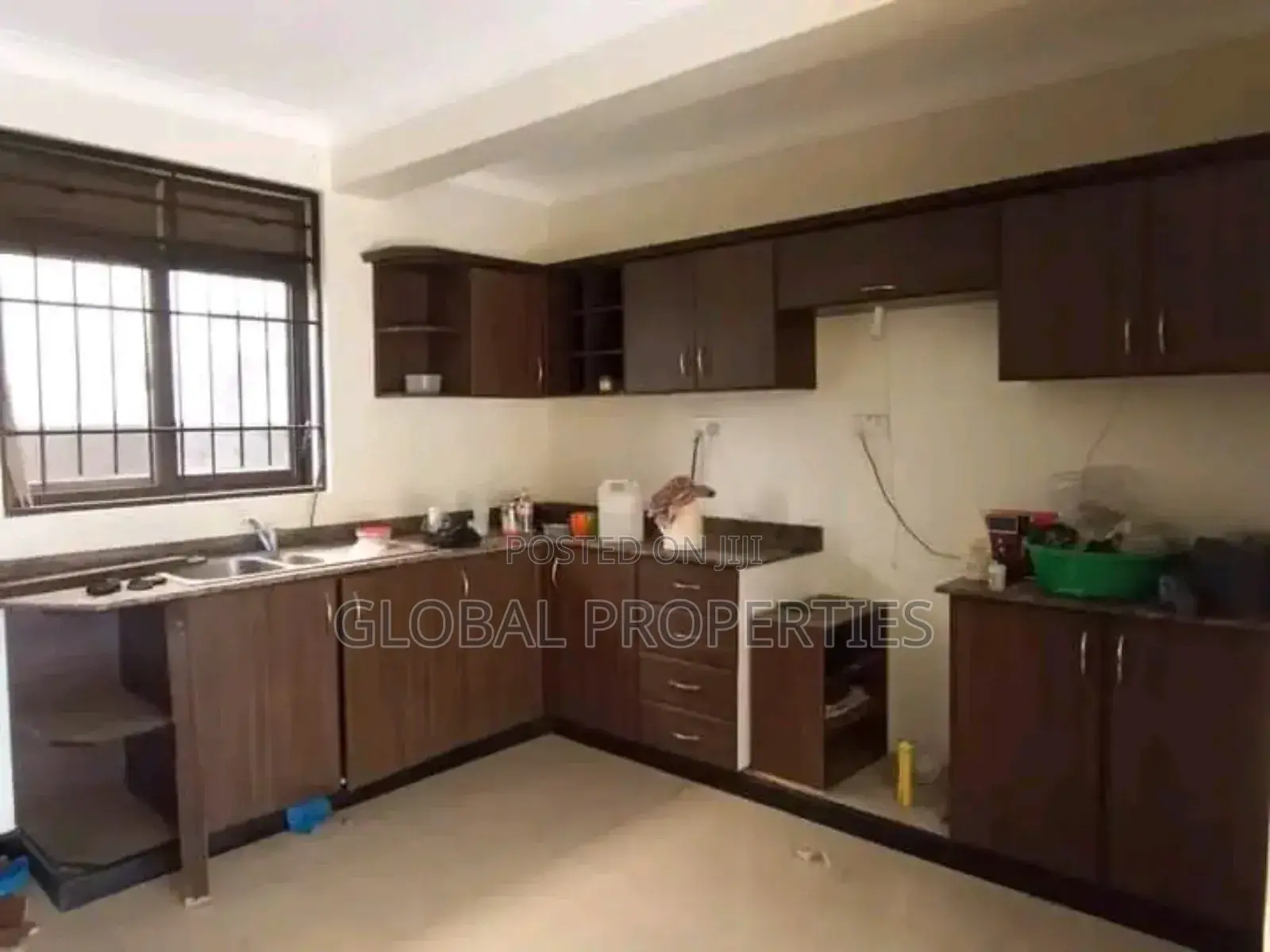 2bdrm Apartment in Naalya Kyambongo Rd, Central Division for rent