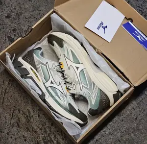 Original Mizuno Halo Mix Outdoor Hiking/Running Sneakers