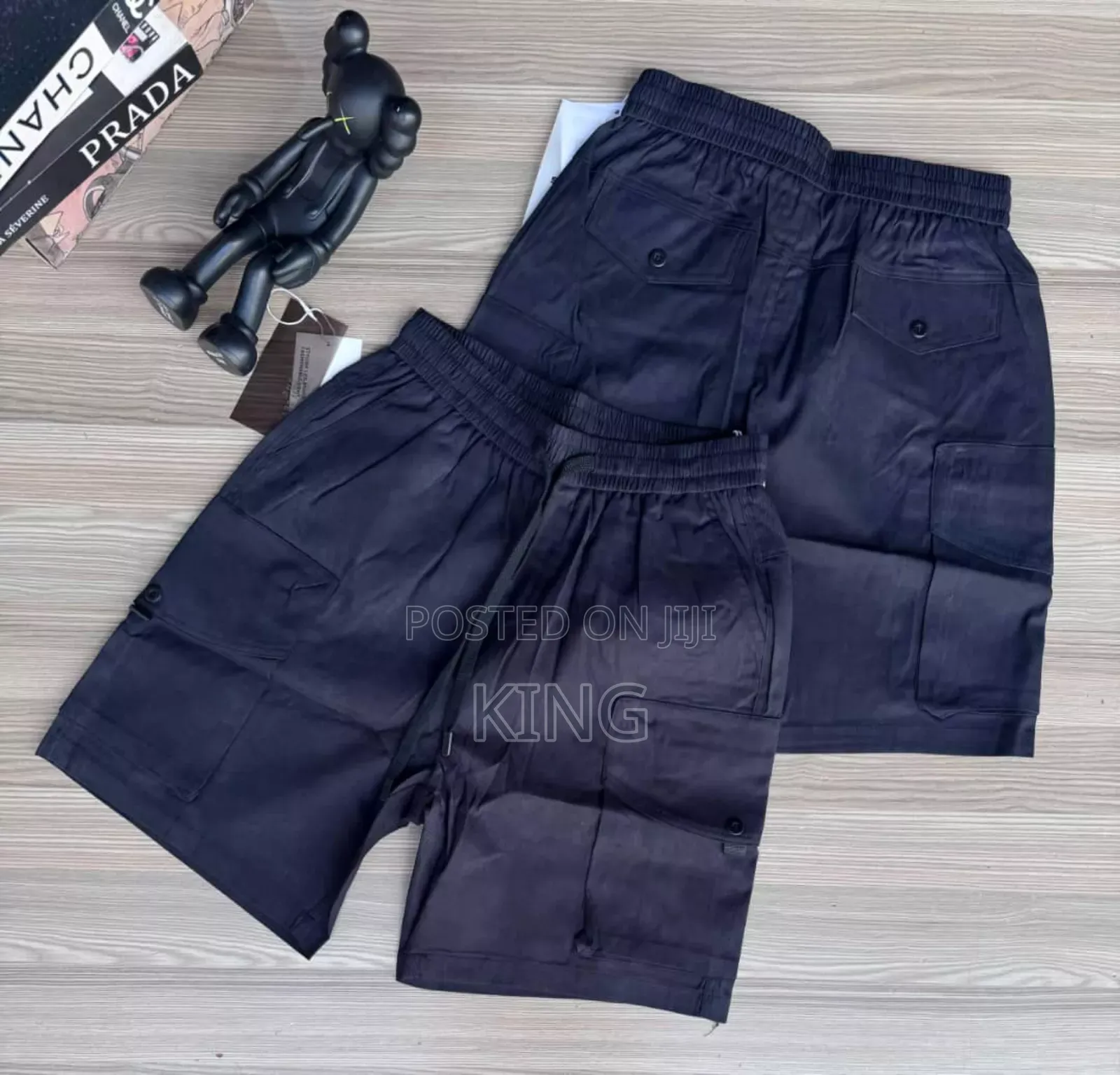 Cozy Metro Icons Shorts
