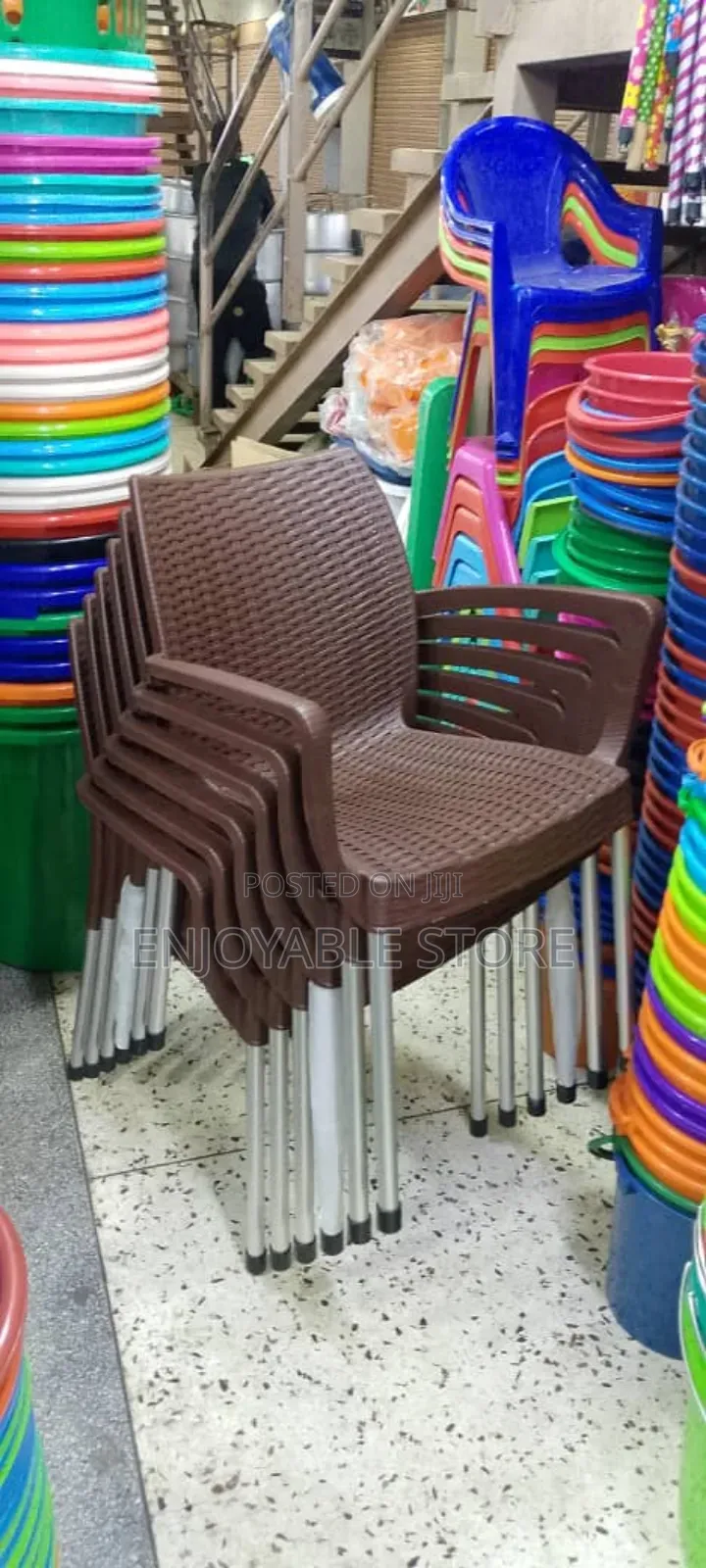 V_class Plastic Restaurant Chairs Brown