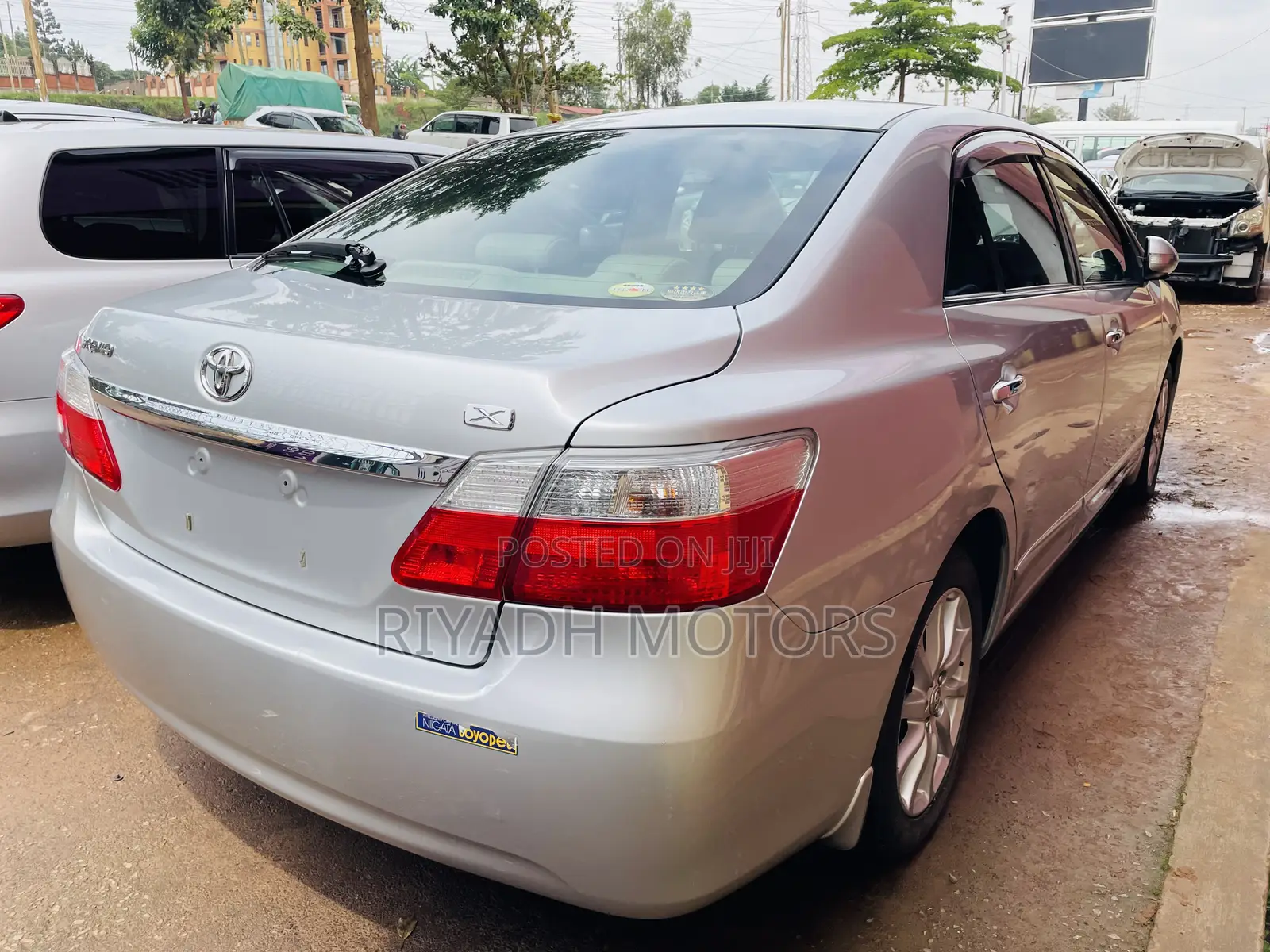 Toyota Premio 1.8 FWD 2009 Silver