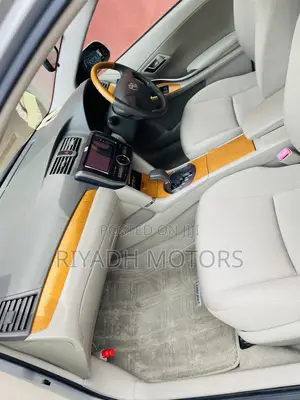 Toyota Premio 1.8 FWD 2009 Silver