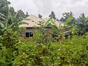 2bdrm Bungalow in Nakasajja, Kasawo for sale