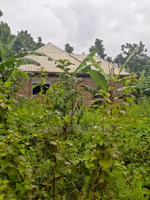 2bdrm Bungalow in Nakasajja, Kasawo for sale