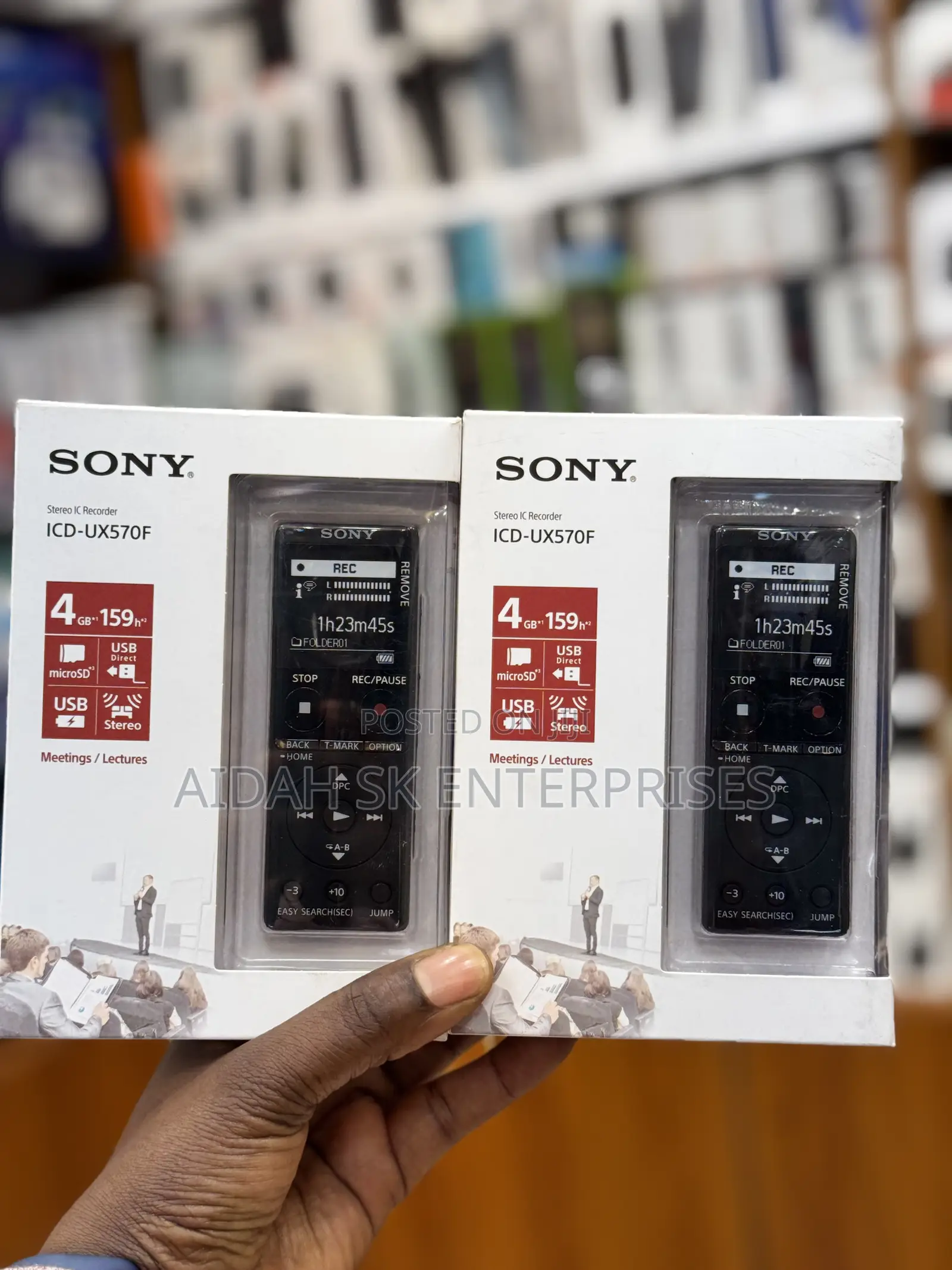 Sony ICD-UX570 Ultra-Compact Digital Voice Recorder
