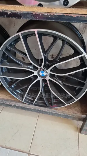 Photo - BMW Rim 19 for X1 and Others