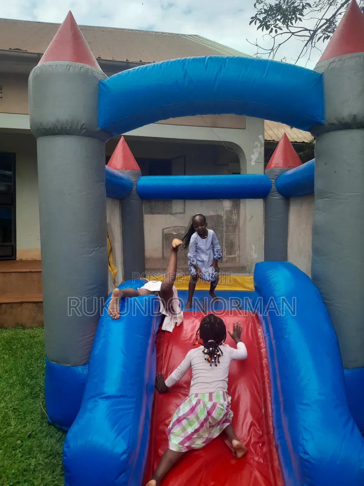 Bouncing Castle for Hire