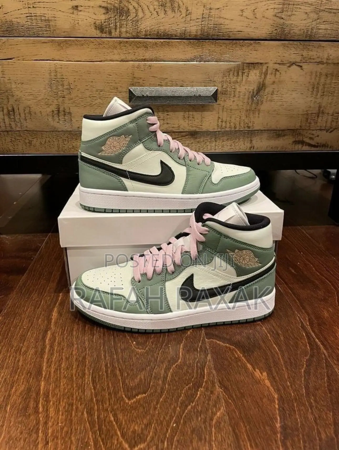 Original Green/ Pink Air Jordan 1 Retro High Sneakers