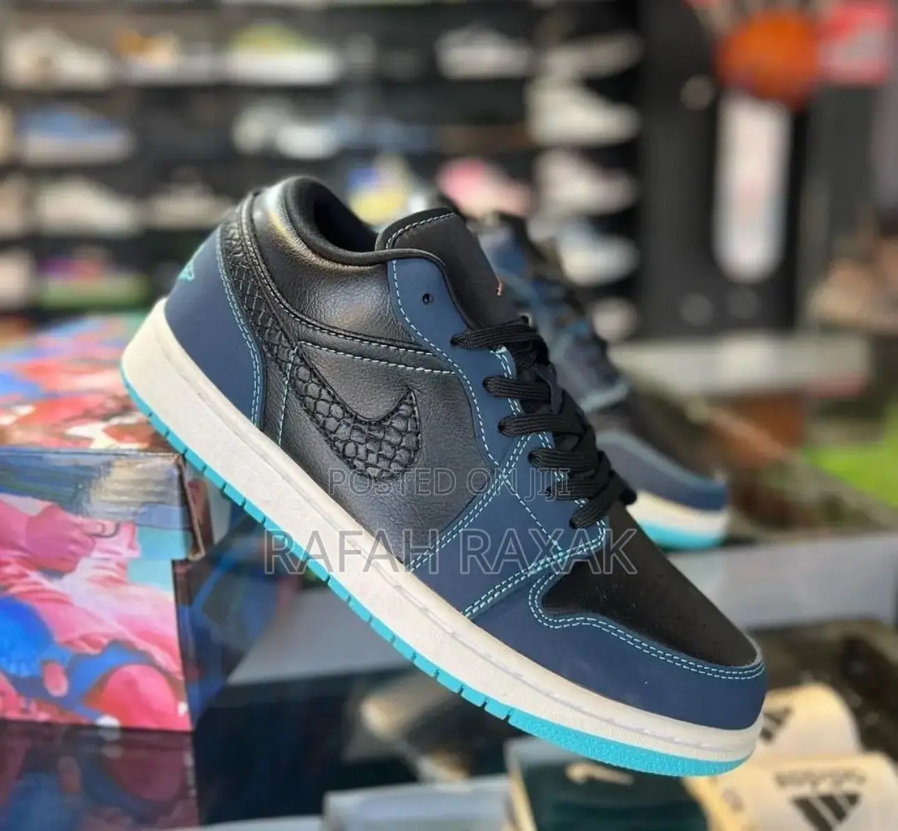 Original Navy Air Jordan 1 Low Retro Obsidian Sneaker