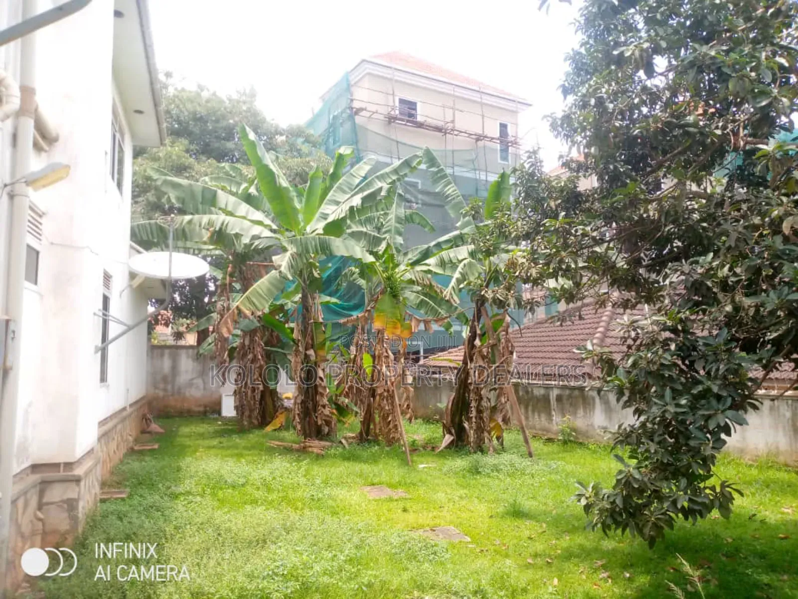 4bdrm Mansion in Bunga, Central Division for sale