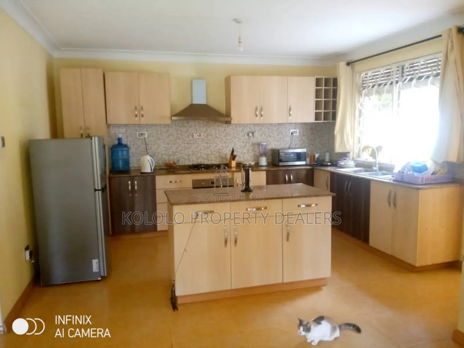 4bdrm Mansion in Bunga, Central Division for sale