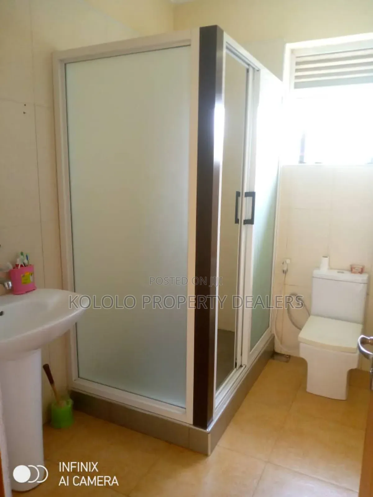 4bdrm Mansion in Bunga, Central Division for sale