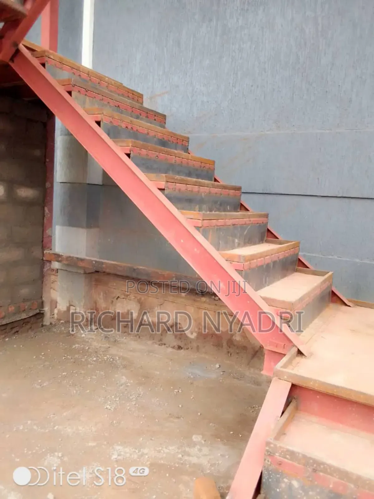 Construction in Steel and Wood