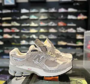 Original New Balance 2002R Protection Pack Running Sneakers