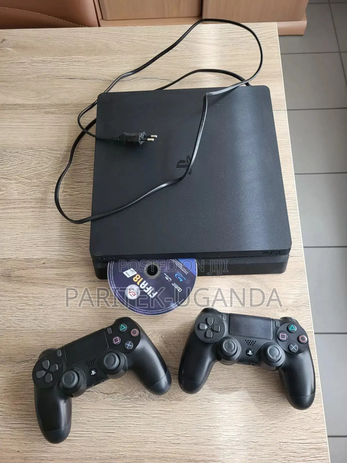 Sony Playstation 4 Ps4 Slim, 2 Controllers/500gb/10 Games