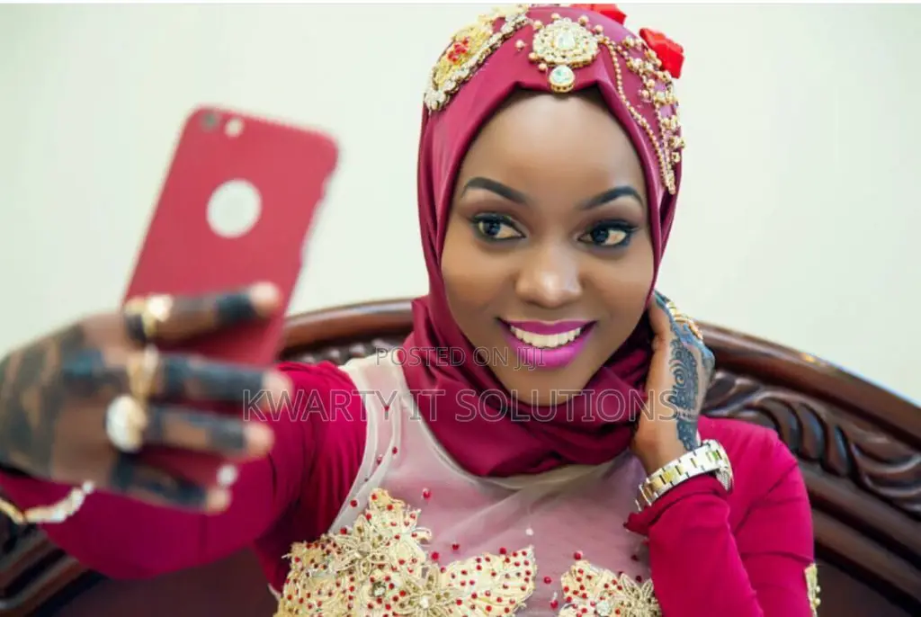 Bride Veiling and Make Up
