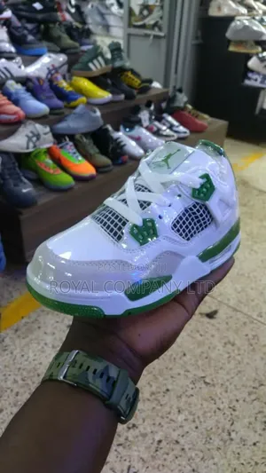 Kids Nike Air Jordan Retro
