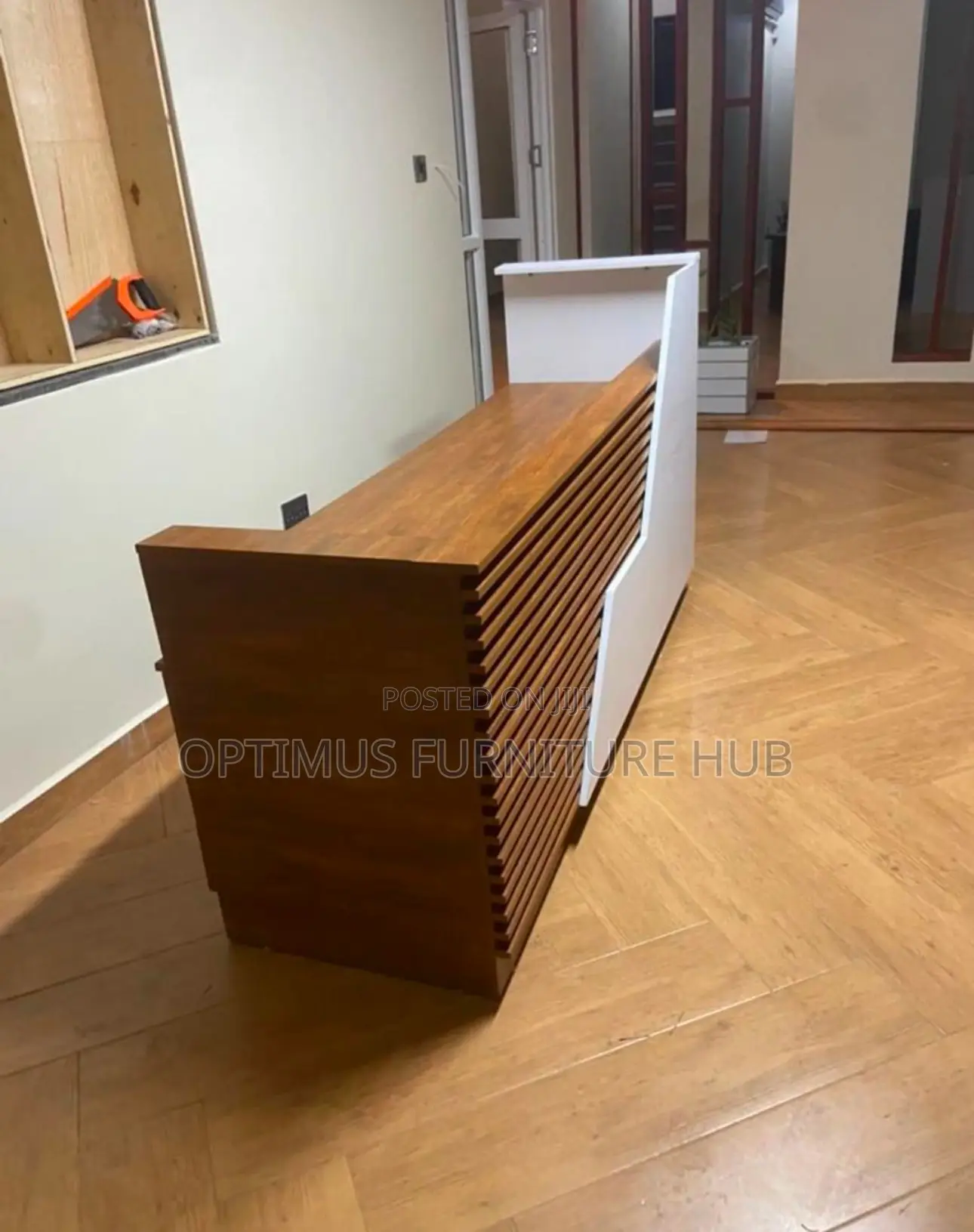 Reception Desk (RD06)
