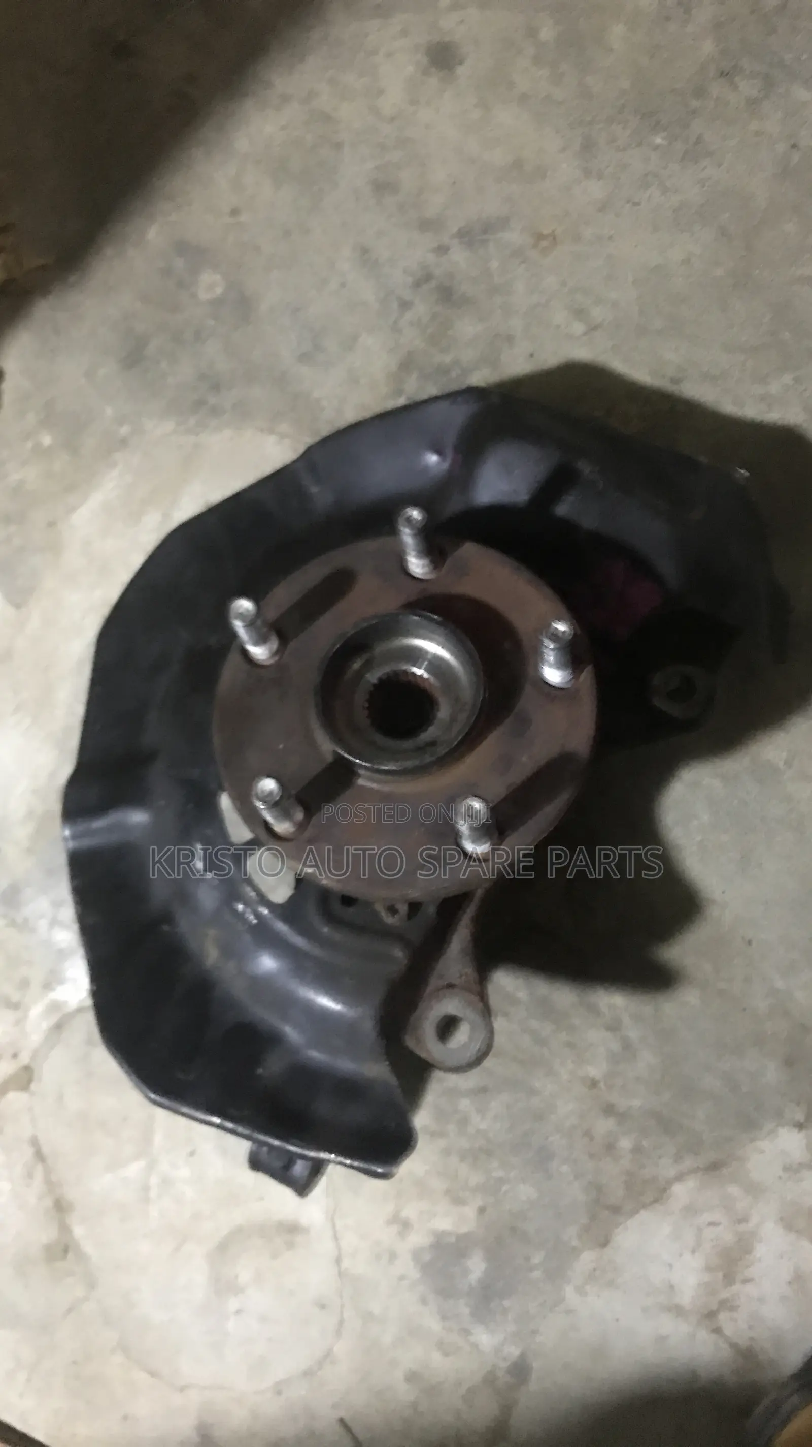 Hub Toyota Alphard