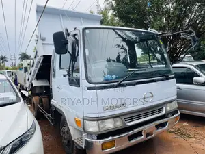 Hino Dumper Sky Blue