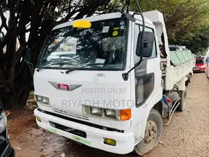 Hino Dumper 1991
