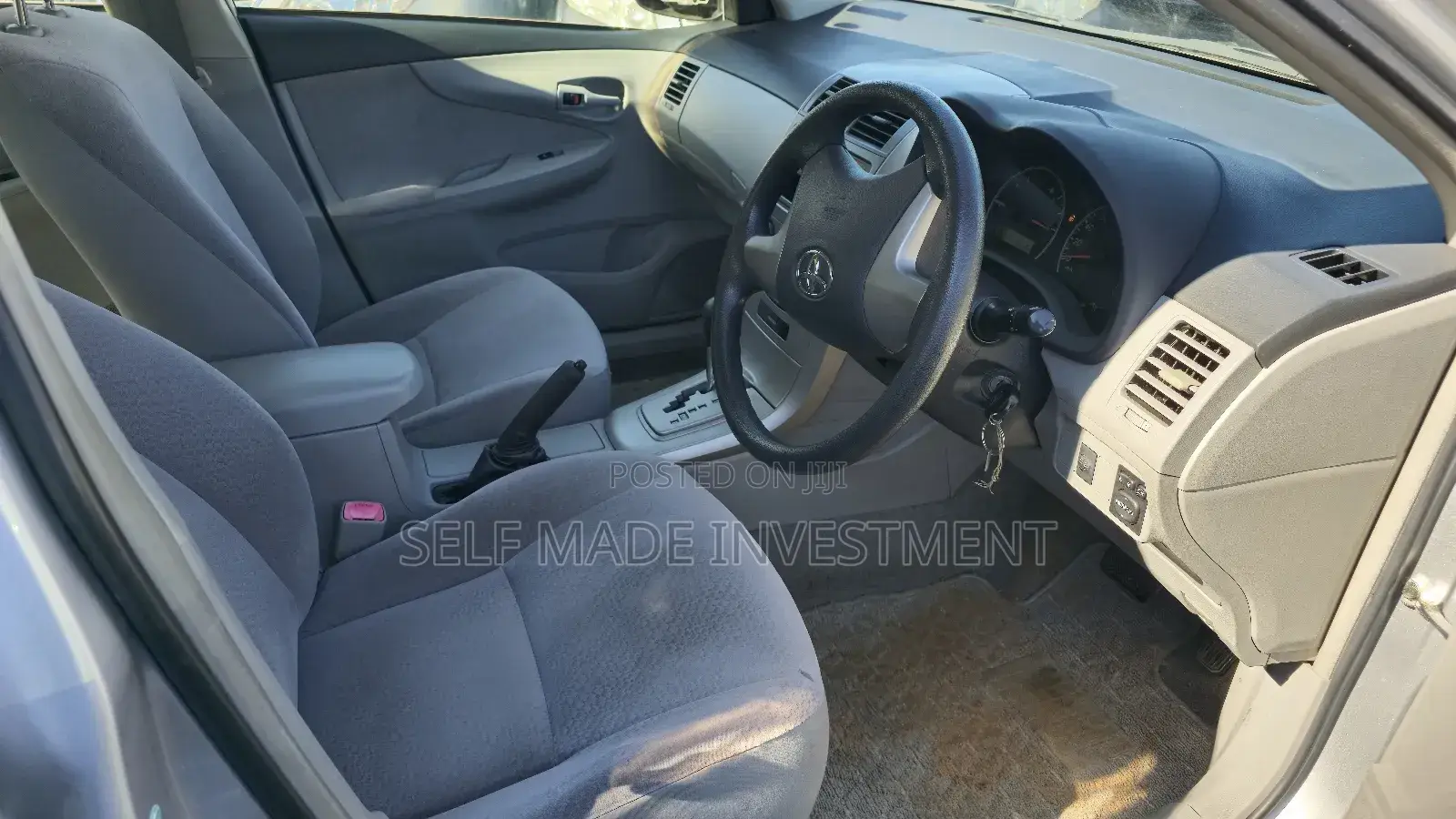 Toyota Axio 2011 Silver